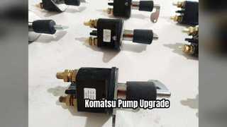 Pompa idraulica per escavatore Komatsu 7082K00013