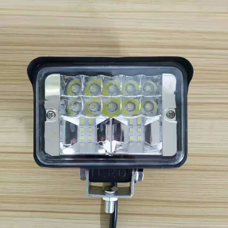 48w Scavatori di ricambio 12V 24V Scavatori luce di lavoro per camion Scavatori auto e auto