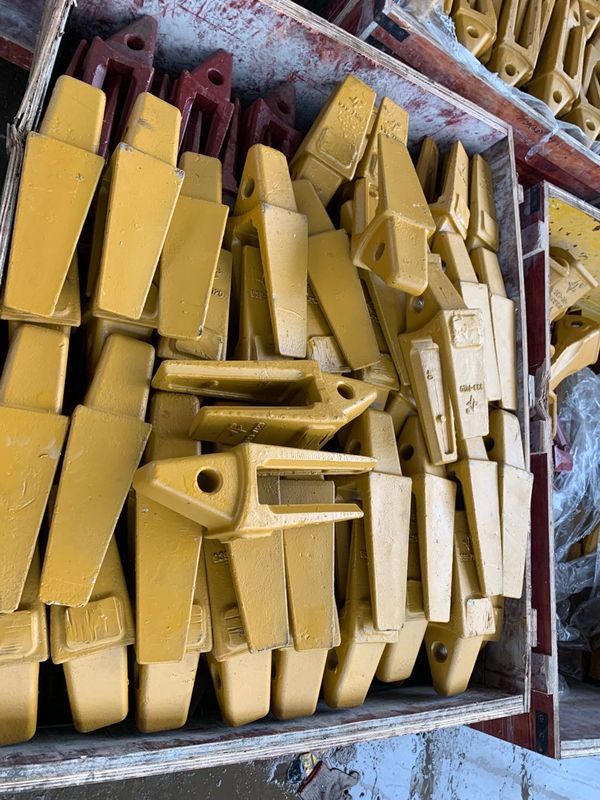 Parti di secchio di escavatore forgiato denti e adattatore per EX100-2 Max apertura mascella 500