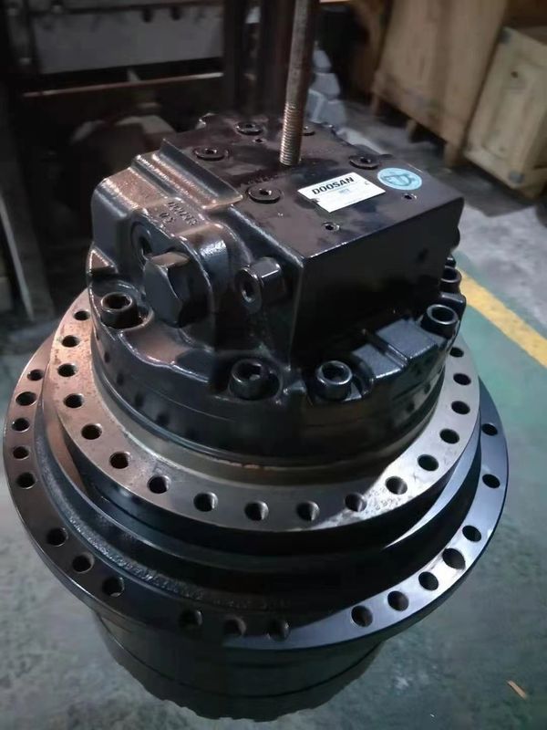 Motore per escavatori da 15 tonnellate per PC100 PC120 PC130 HD513 SH120 TM18 Motore di azionamento finale