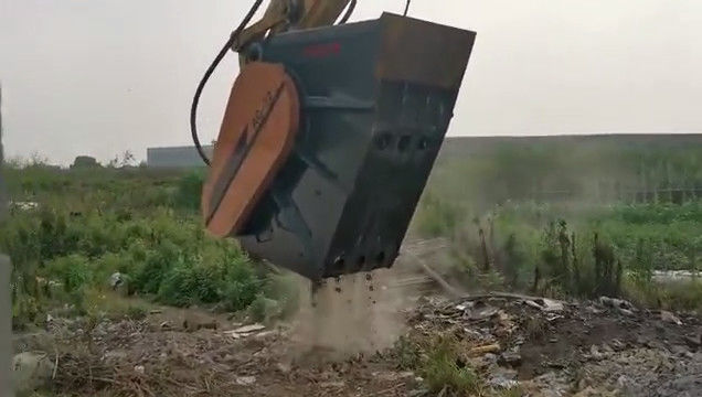calciatore di secchioni di pietra di campo importatore di motore idraulico