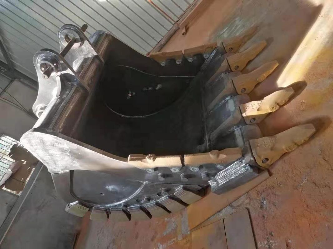 EC55B Excavator Rock Bucket Q355B Heavy Duty Excavator Bucket per scavare fango