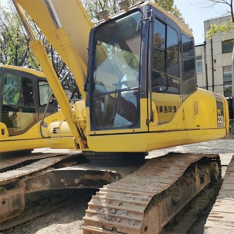 Escavatore Komatsu PC200-6 usato con motore Cummins rinnovato per l'estrazione mineraria