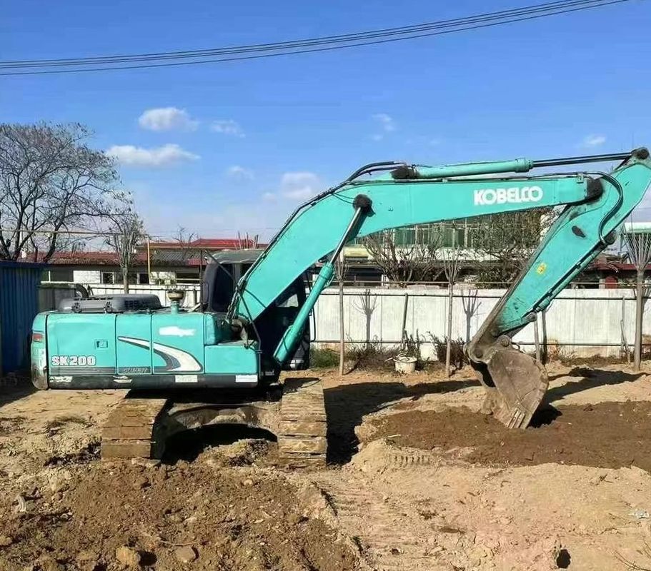Escavatore idraulico da striscio Kobelco SK200-8 in vendita - affidabile ed efficiente