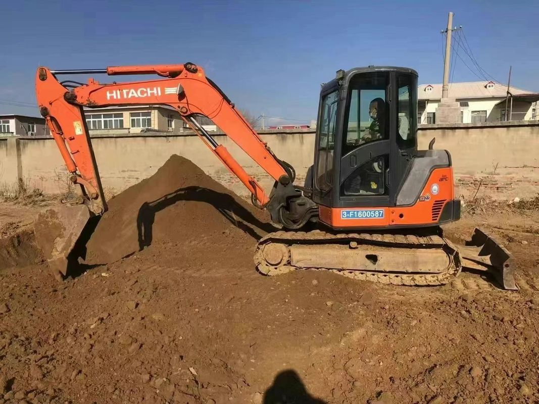 Usato mini escavatore Hitachi ZX65U 6,5 tonnellate ore basse per l'utilità di paesaggio edilizia