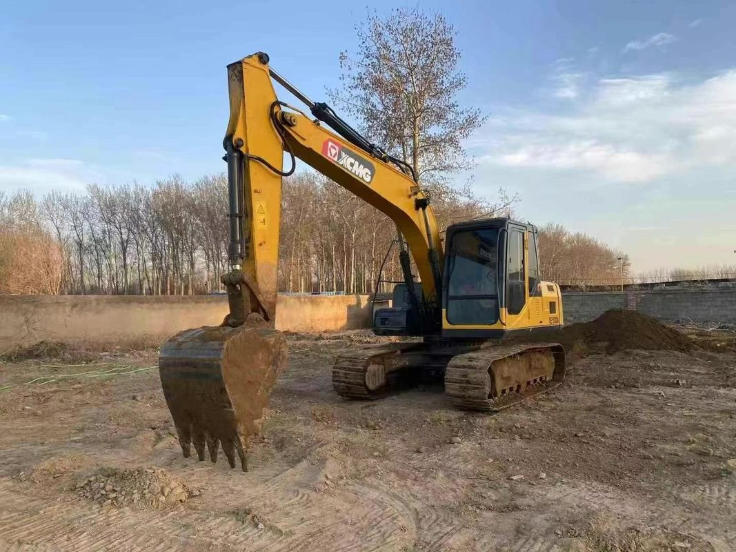 XCMG XE150DA Used Excavator 15 Ton Heavy Duty Machine per la costruzione miniera movimento di terra