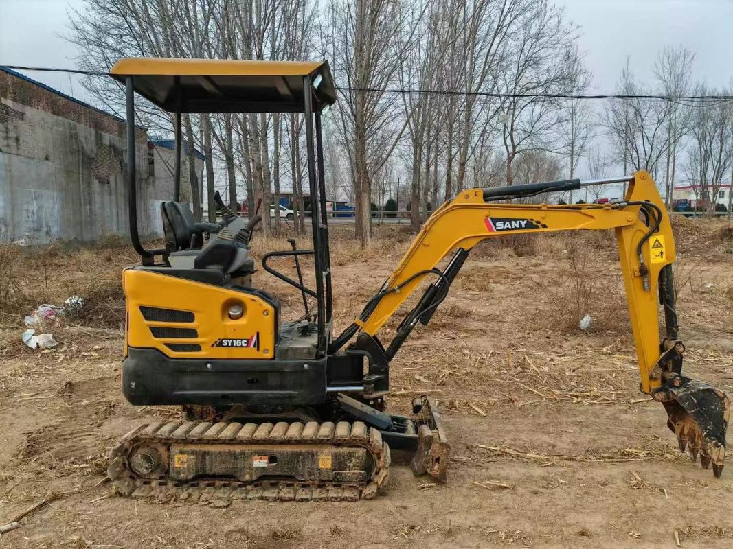 Usato SANY SY16C 1.6T Mini Escavatore Full Service Ideale per lavori di paesaggio e servizi pubblici