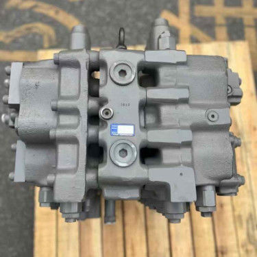 Volvo 140 210 240 290 460 480 Toshiba UX28 UX32 UK36 Parti di valvole di controllo principali per escavatori