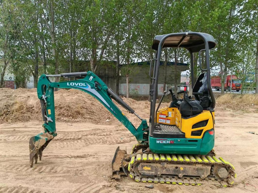 Mini escavatore Lovol FR18E2-U in buone condizioni per progetti di costruzione