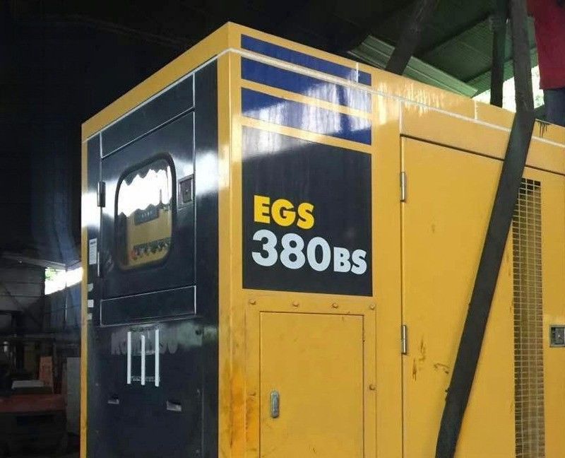 Komatsu EGS380BS 1/50 Motore generatore di leghe Modello di macchine da costruzione a fusione stampata Collezionabile