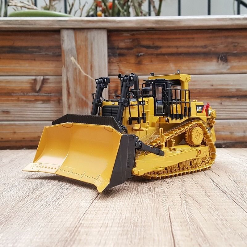 DM 1/50 D10T2 Bulldozer a rotaia Modello stampato Veicolo da costruzione 85532C Da collezione