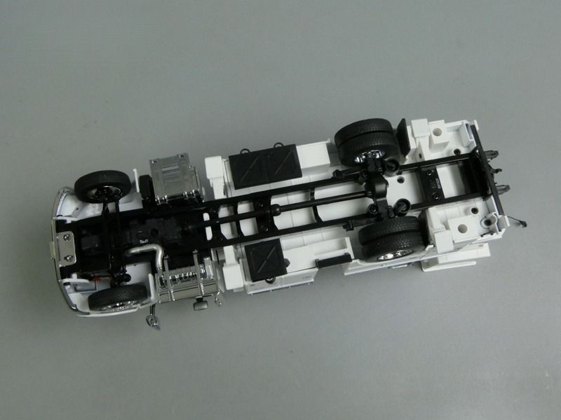 1/32 Peterbilt 536 Con Altec AA55 Piattaforma di lavoro aereo DM Modello 71105