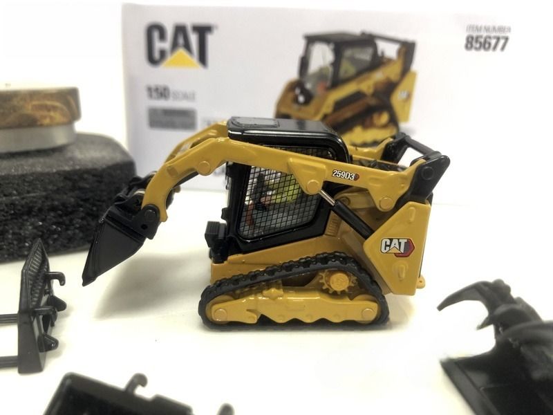 DM 259D3 Tracked Skid Steer Loader Alloy Modello 1:50 Scala 85677 Versione standard