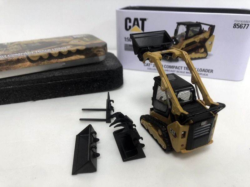 DM 259D3 Tracked Skid Steer Loader Alloy Modello 1:50 Scala 85677 Versione standard