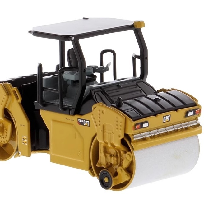 1:64 DM CB-13 Vibratory Roller Model Caterpillar Veicolo di ingegneria edile 85630