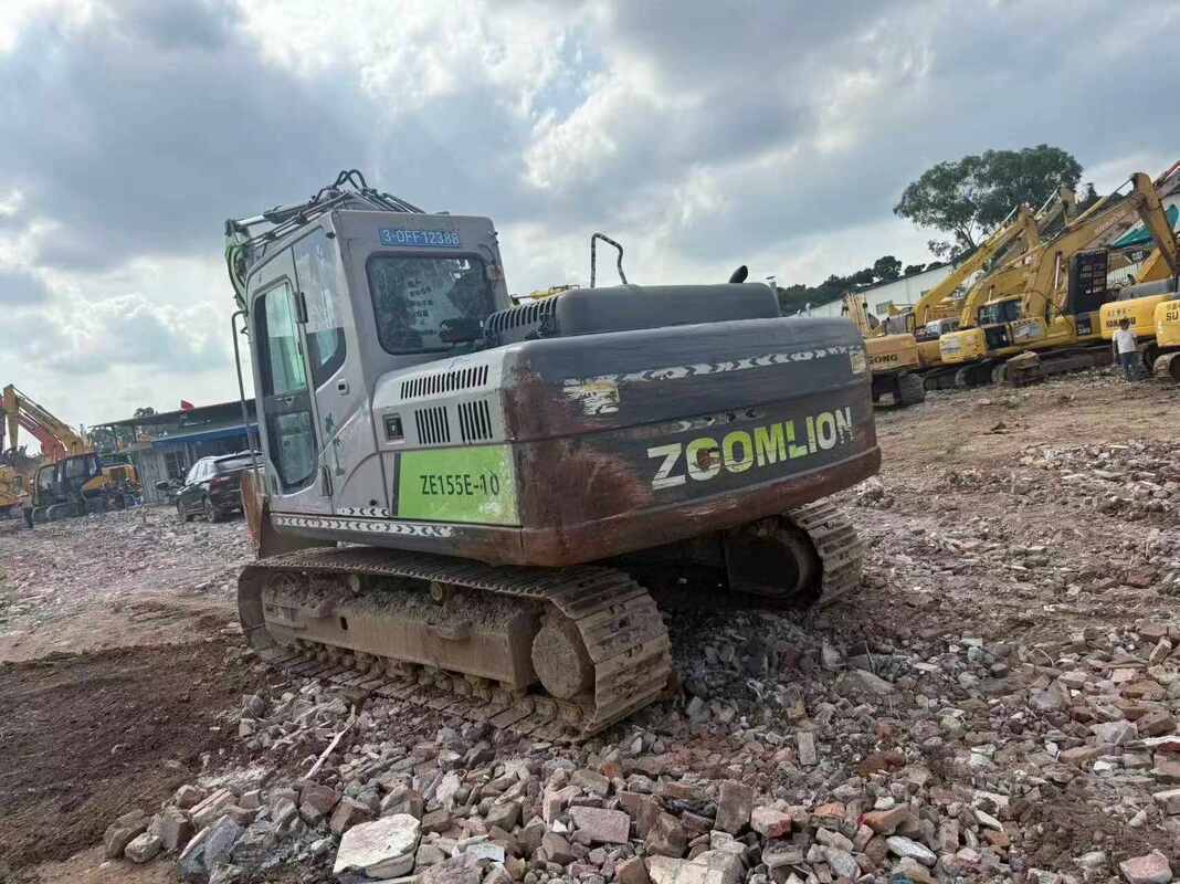 Used Crawler 13 Tons Excavator Zoomlion ZE135G/E-10 2020year Machine in vendita
